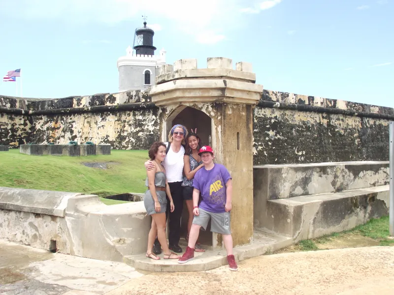 Yasmin Goetz with family in Puerto Rico